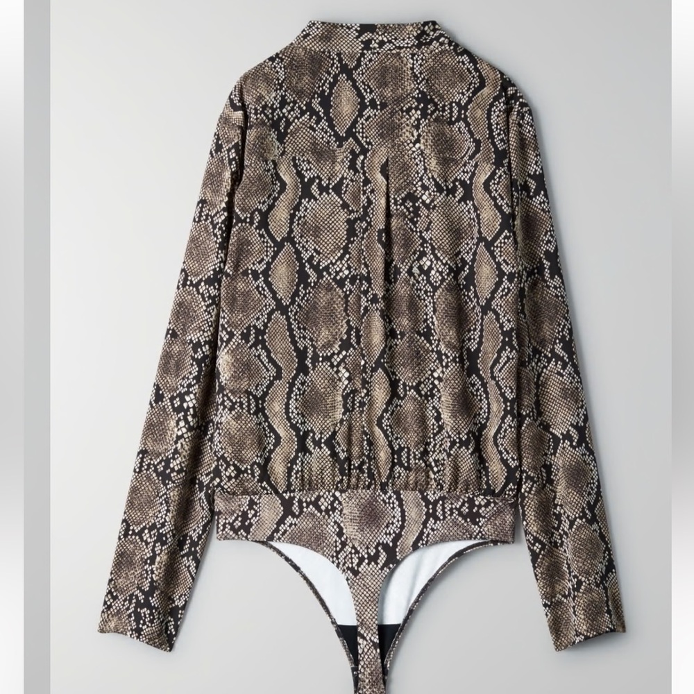 Aritzia Babaton Ambrose Bodysuit Size XS - Picture 10 of 10
